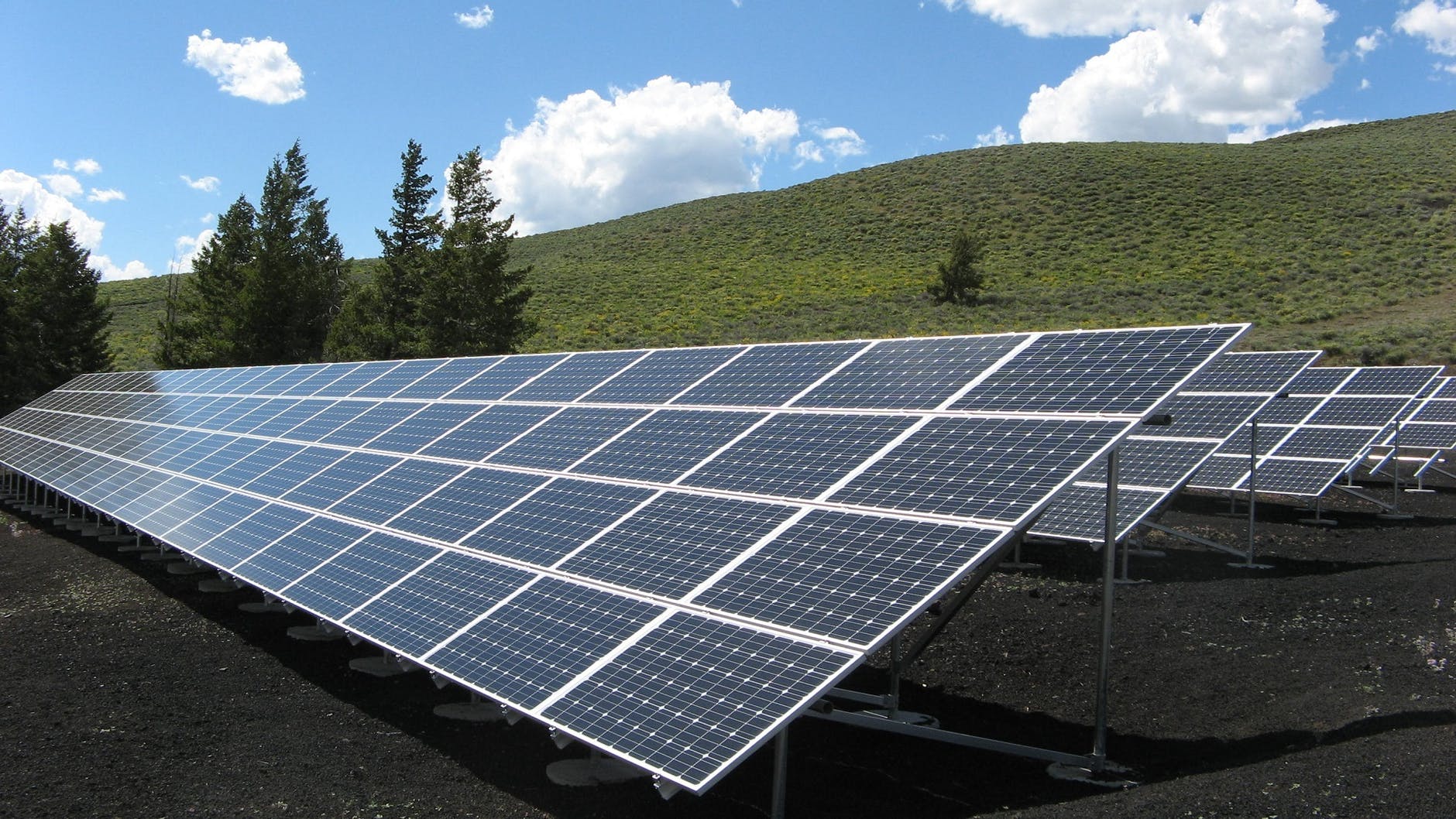 ¿Merecen la pena los paneles solares?